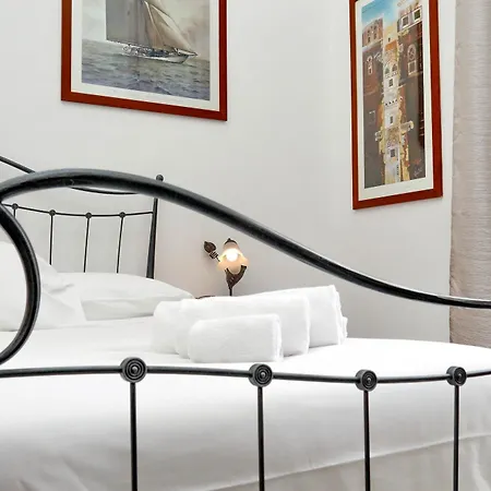 4bnb - Cavour Square *