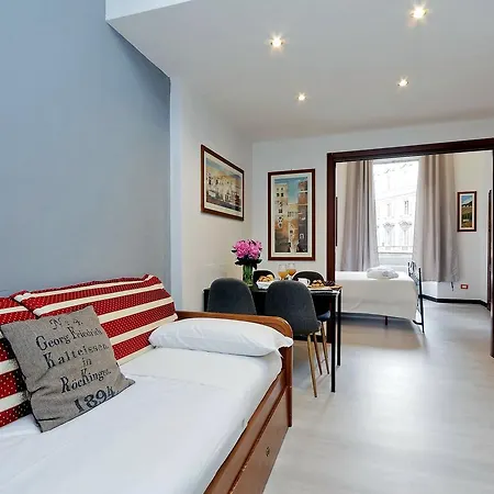 4bnb - Cavour Square Apartmán *