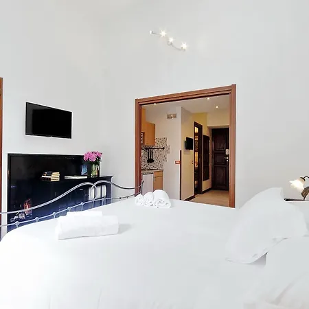 Apartmán 4bnb - Cavour Square *
