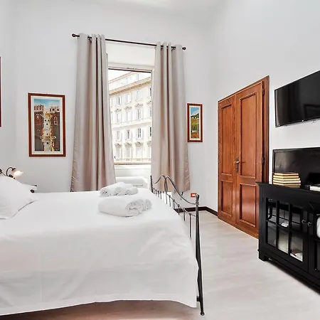 4bnb - Cavour Square Řím