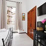 4bnb - Cavour Square * רומא