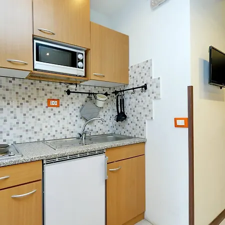 Apartmán 4bnb - Cavour Square